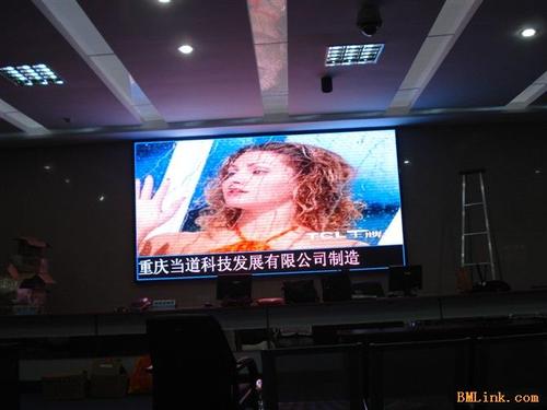 重慶LED顯示屏批發(fā)指南 聚焦高品質(zhì)室內(nèi)屏選購(gòu)